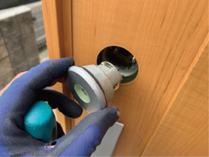 カギの交換作業